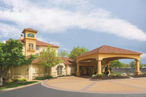 Гостиница La Quinta by Wyndham St. Louis Westport  Сент-Луис